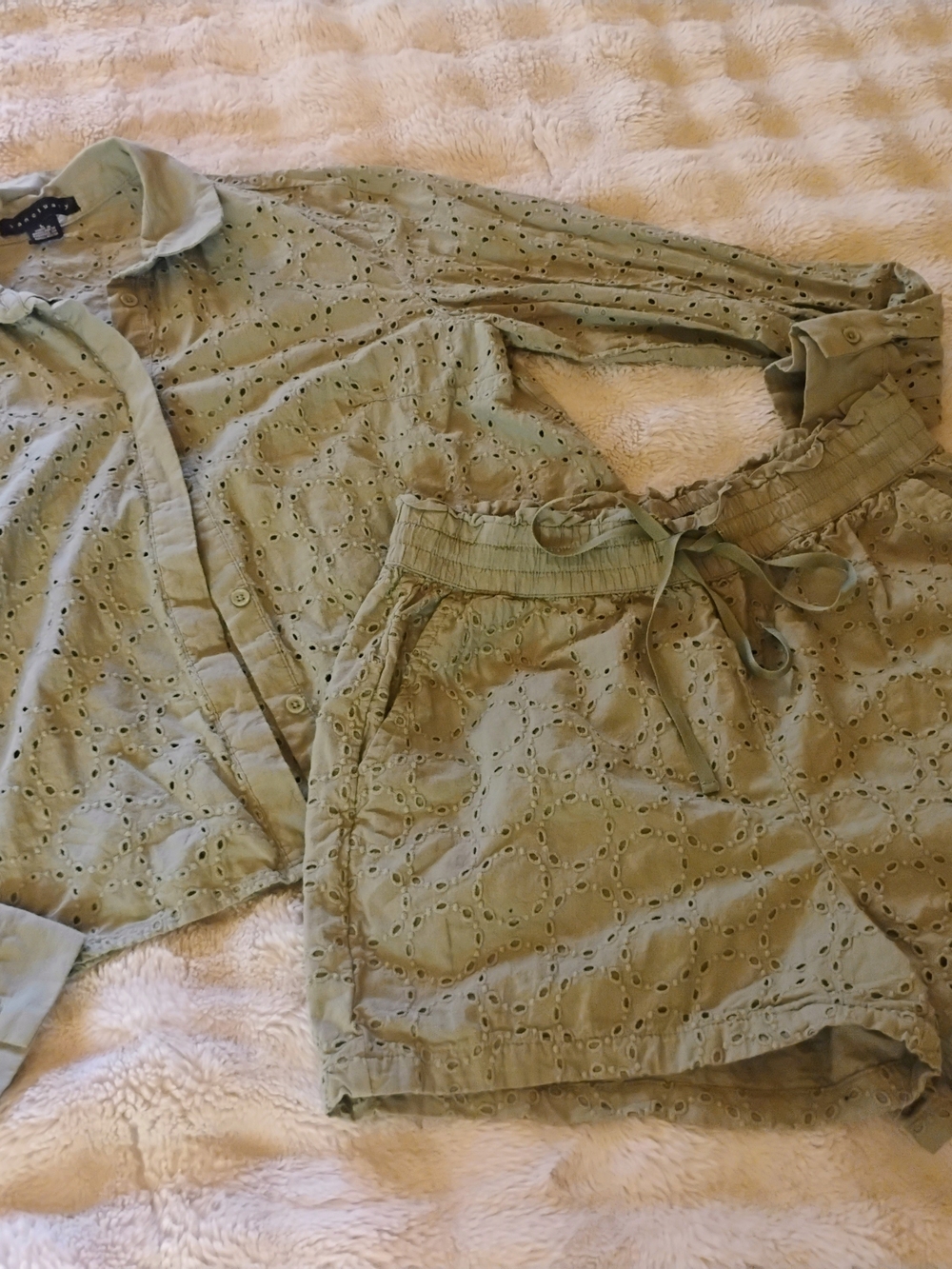 Sanctuary Olive Eyelet Drawstring Shorts Set